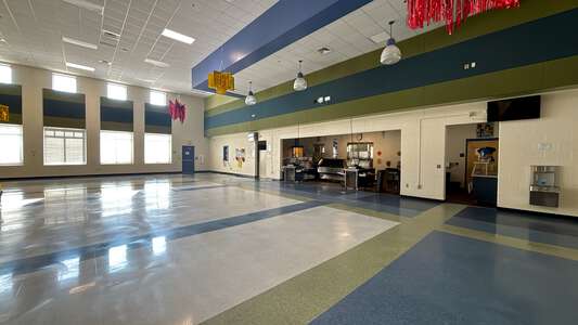 Grand Oak Elementary School Cafeteria in Huntersville 3