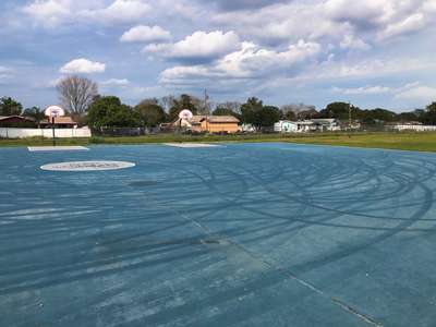 Three Points Elementary School Outdoor Basketball Courts in Orlando