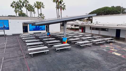 Rea Elementary School (K-6) Outdoor Area in Costa Mesa