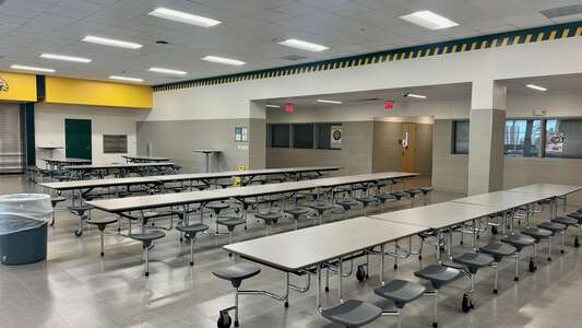 Western Hills High School Cafeteria in Fort Worth