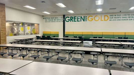 Western Hills High School Cafeteria in Fort Worth