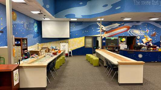 Silver City Elementary School Library in Cumming