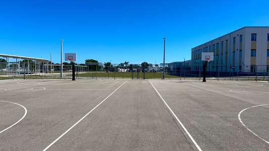 Amanecer Elementary School Outdoor Basketball Court in Lehigh Acres