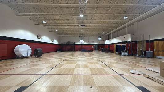 Mid-Del Schools Learning and Services Center Gym - Auxiliary in Del City 2