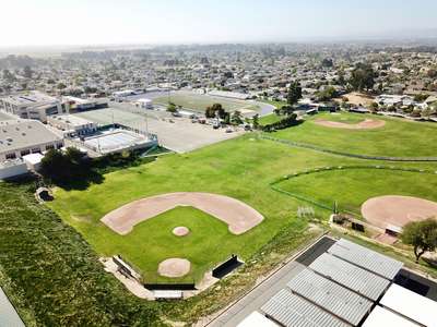 Ernest Righetti High School Field - Baseball Frosh in Santa Maria