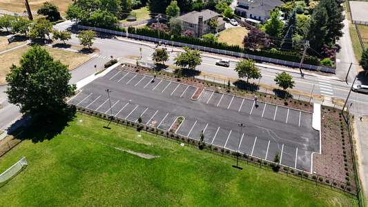 Benjamin Franklin Elementary School Parking Lot - Field in Kirkland