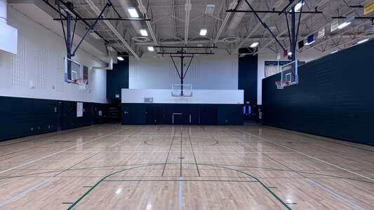 Redmond High School Gym - Side in Redmond