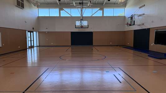 Mark Twain Elementary School Gym - 271 in Kirkland