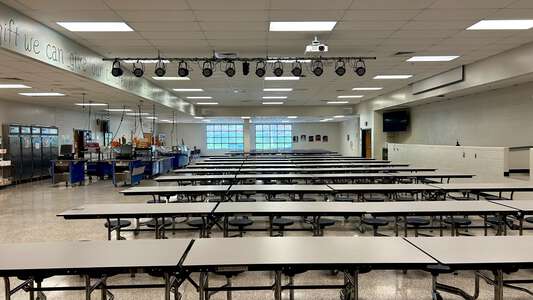 Ivy Creek Elementary School Cafeteria in Buford