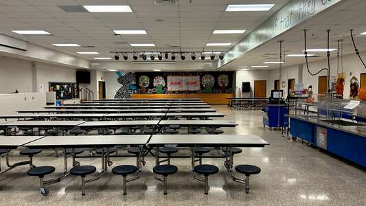 Ivy Creek Elementary School Cafeteria in Buford