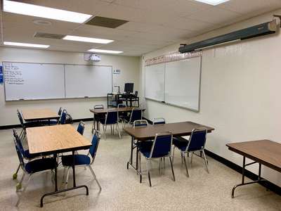 Sequoia Adult School Room 26 - Resource Room in West Menlo Park
