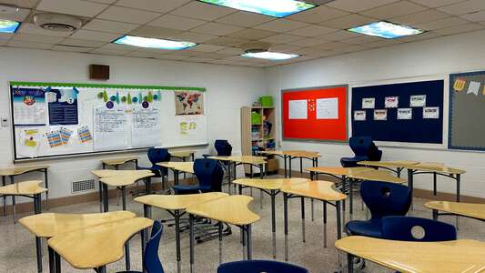 Plaza Middle School Classroom Standard in Virginia Beach 2
