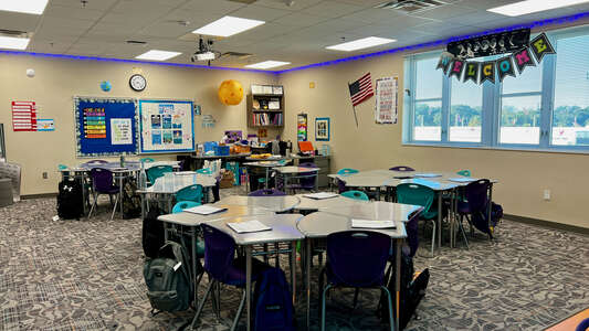 Chisholm Elementary School Classroom Standard in New Smyrna Beach
