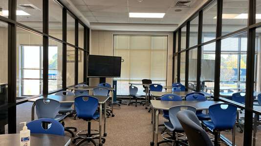 South Gwinnett High School Room 12.317A - Media in Snellville 3