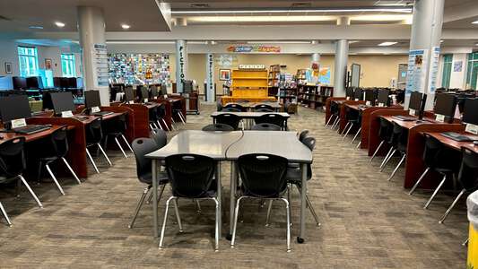 Allen D. Nease High School Media Center in Ponte Vedra 3