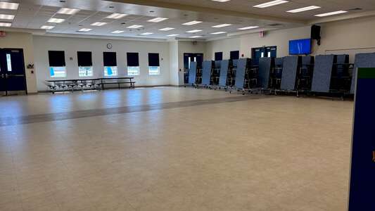 Pacetti Bay Middle School Cafeteria in St. Augustine 4