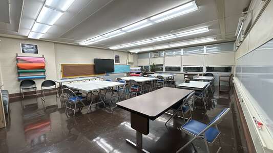 Crown Community Academy of Fine Arts Center Elementary School Conference Room in Chicago 3
