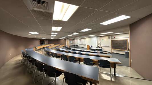Sheldon High School C9 Lecture Hall in Eugene 1
