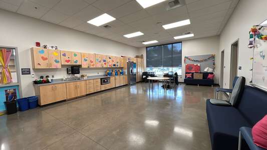 Camas Ridge Community School Community Room in Eugene 2