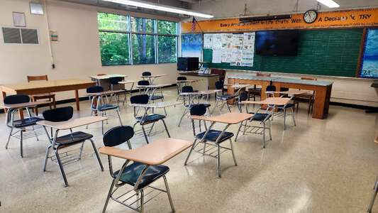 Richard Yoakley School Classroom Standard in Knoxville