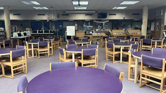 Newark Junior High Library in Newark