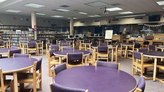 Newark Junior High Library in Newark