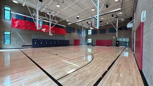 Lake Oswego Middle School (Under Construction) Small Gym in Lake Oswego 4