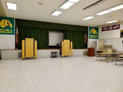 Jerry D. Holland Middle School Cafeteria in Baldwin Park