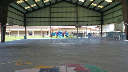 Woodmere School Covered Outdoor Area in Harvey 4