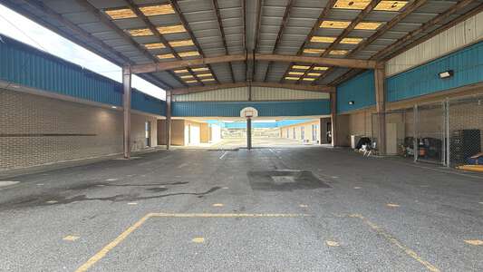 Woodland West Elementary School Covered Outdoor Area 1 in Harvey 3