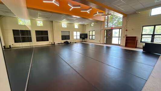 First Ward Creative Arts Middle School Dance Room in Charlotte 2
