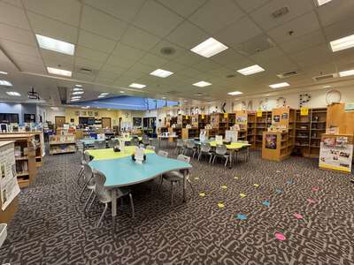 Brookwood Elementary School Library in Virginia Beach