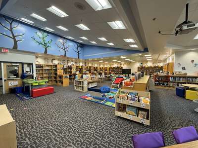 Brookwood Elementary School Library in Virginia Beach