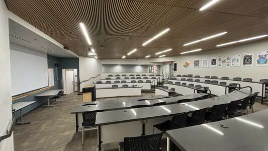 Willamette High School Lecture Hall in Eugene 2