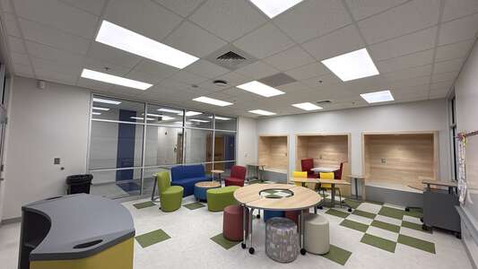 Harbins Elementary School Room 4.229 - Collaboration 5 in Dacula 2