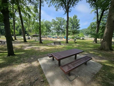 Goffle Brook Park DB Picnic Area 200-499 Guests in Hawthorne 2