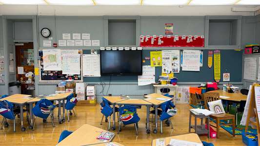 Nash - Henry H Nash Elementary School Classroom Standard in Chicago 2