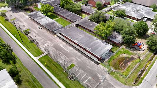 Parking Lot - Rear (3 hr min)