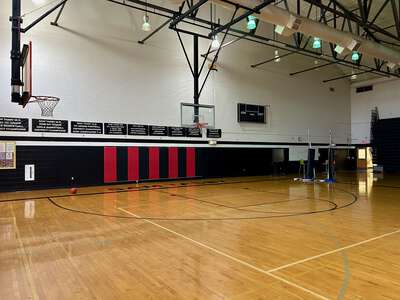 Sam Tasby Middle & Jack Lowe Sr Elementary School Gymnasium in Dallas 3
