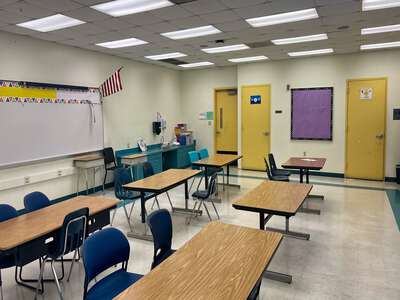 Linda Lentin K-8 Center Classroom Standard in Miami 3