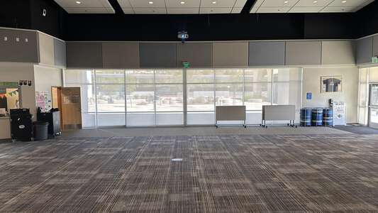 Loma Ridge Elementary School Activity Center in Irvine