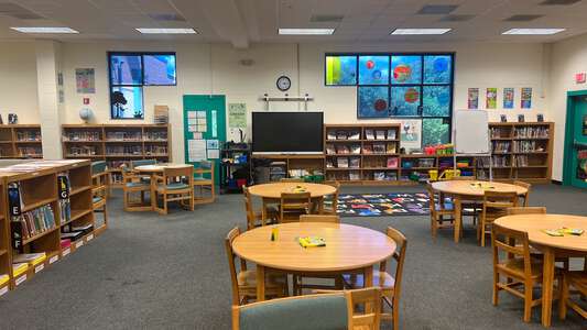 Boulder Bluff Elementary School Media Center in Goose Creek