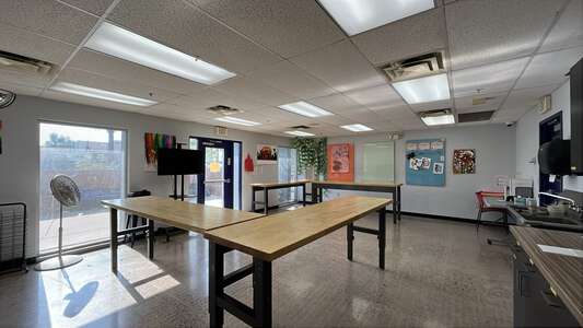 Warner & Shirley Gabel Branch Art Room in Phoenix 4