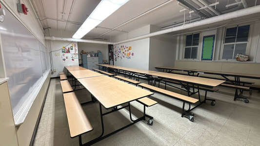 Goethe - Johann W von Goethe Elementary School  Cafeteria in Chicago 5