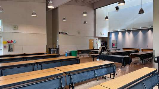 Hallman Elementary School Cafeteria in Salem