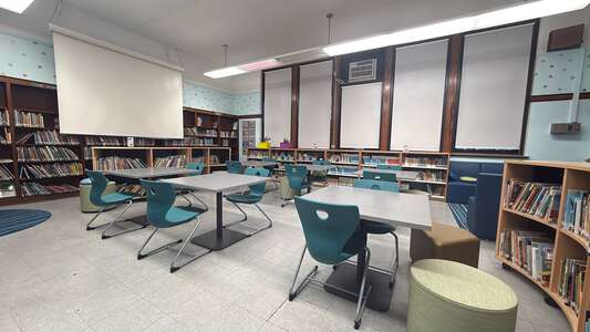 Locke - Josephine C Locke Elementary School Library in Chicago 1