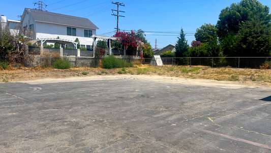 Garden Grove Elementary School Parking Lot - Back in Simi Valley 3