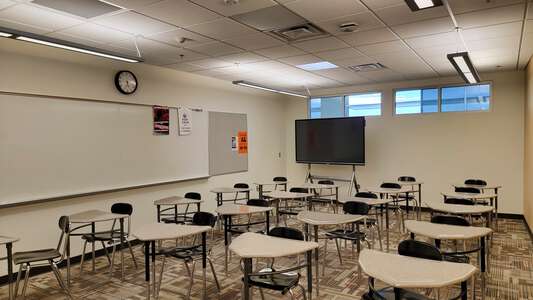 Rio Grande High School Classroom Standard in Albuquerque