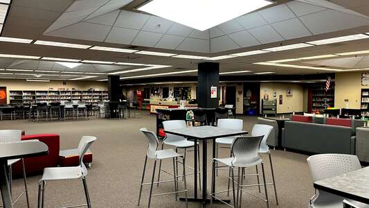 Diamond Valley Middle School Library in Hemet