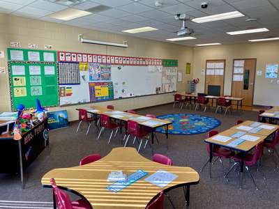 Sorrento Elementary Classroom Standard in Sorrento